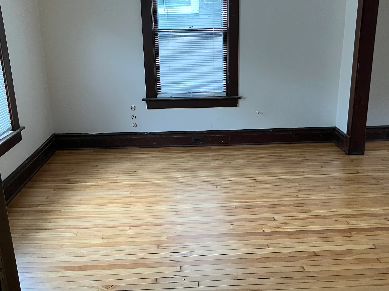 7 bed, $6,948 — Photo 4