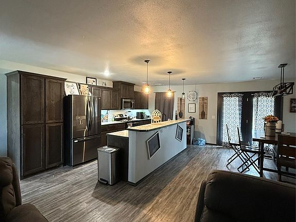 4th image of 234 Long Bed Ln