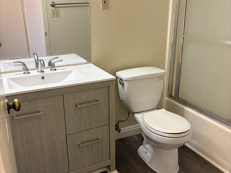 15303 S Raymond Ave #5 — Photo 21