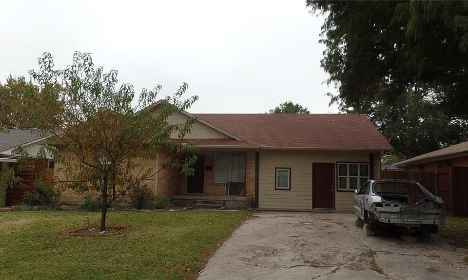 1st image of 3416 Hilton Dr