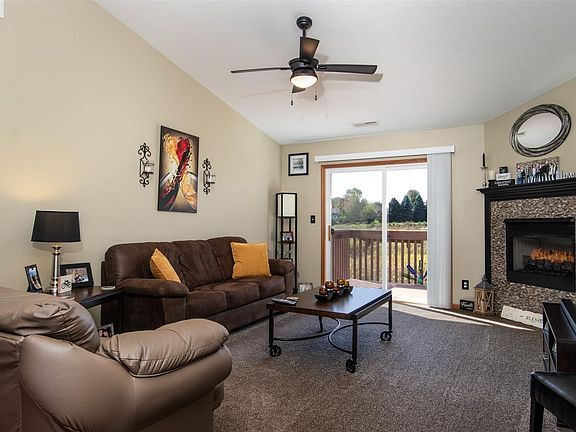 4th image of 6413 Oak Crest Ln