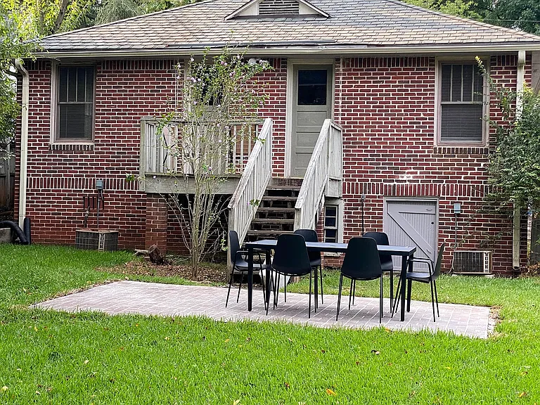 681 Delmar Ave SE #A — Photo 13