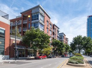 2025 S Indiana Ave APT 301, Chicago, IL 60616