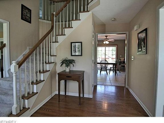 2nd image of 3197 Courtwood Way