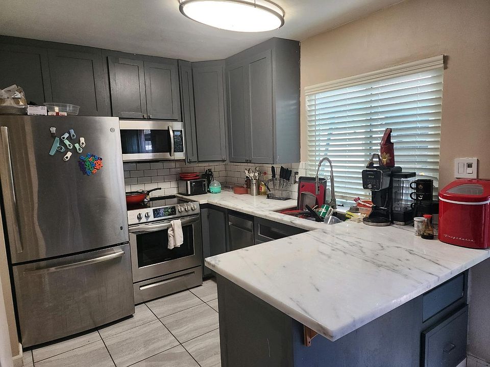 1st image of 8816 La Riviera Dr #C