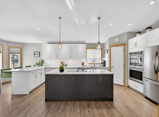 8329 171a Ave NW, Edmonton, AB T5Z 3E4