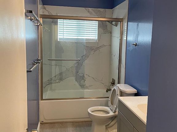 5th image of 1092 Topaz Ave #1