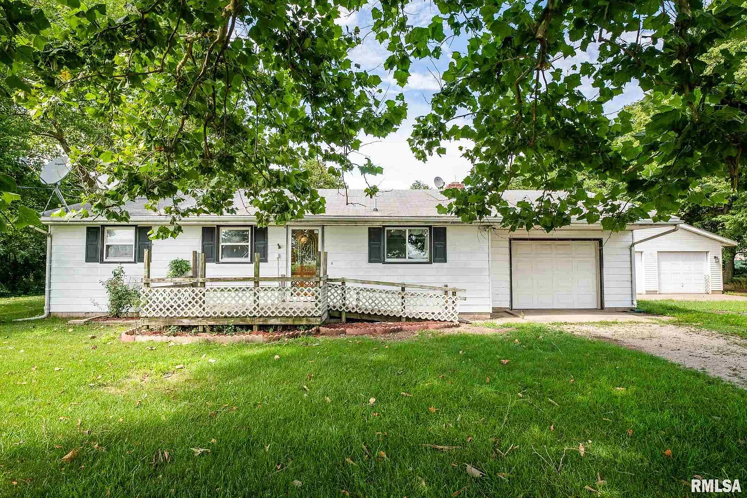 7866 Townline Rd photo 1