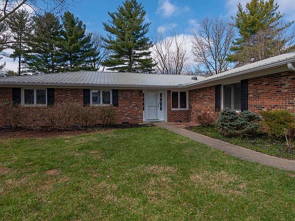 3rd image of 517 N Cabot Ct