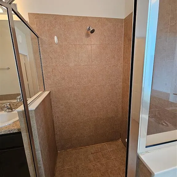1899 Portofino Meadows Blvd — Photo 31