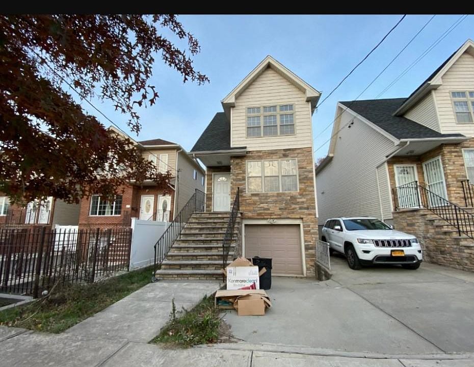 1st image of 31 Rockwell Ave #2