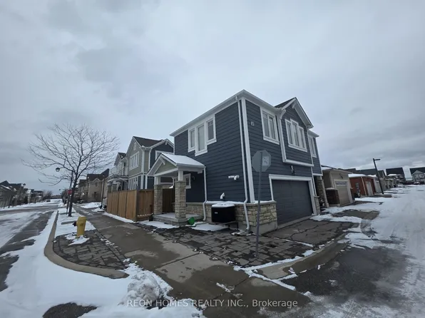 237B Cornell Park Ave, Markham, ON L6B 0W8