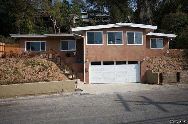 1st image of 908 Mira Valle St