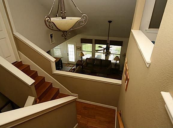5th image of 3117 Blue Jay Dr
