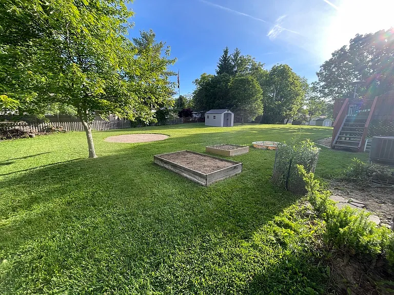 285 W Alkaline Springs Rd — Photo 21