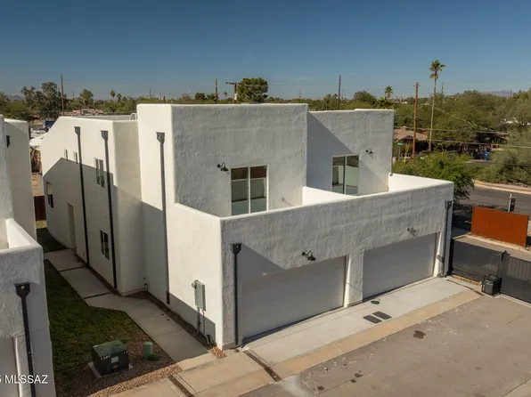 2879 N Edmond Dantes Ct, Tucson, AZ 85716