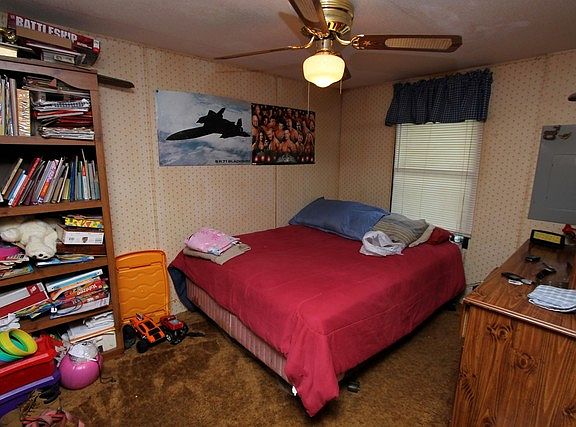 5th image of 12 Tyner Dr