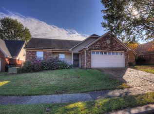 7443 Overcreek Ln, Bartlett, TN 38133