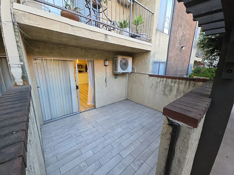 365 Burchett St #114 — Photo 14