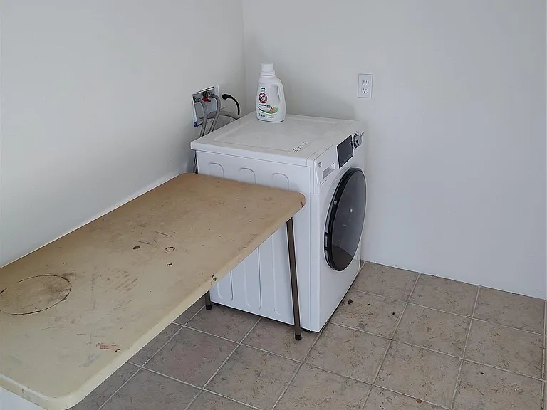 2102 Yellow Jacket Ln #A — Photo 15