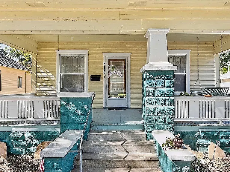 515 S Vine St — Photo 4