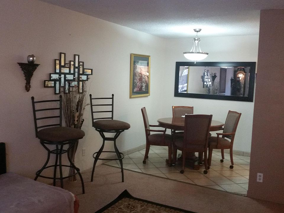 Dine in Area