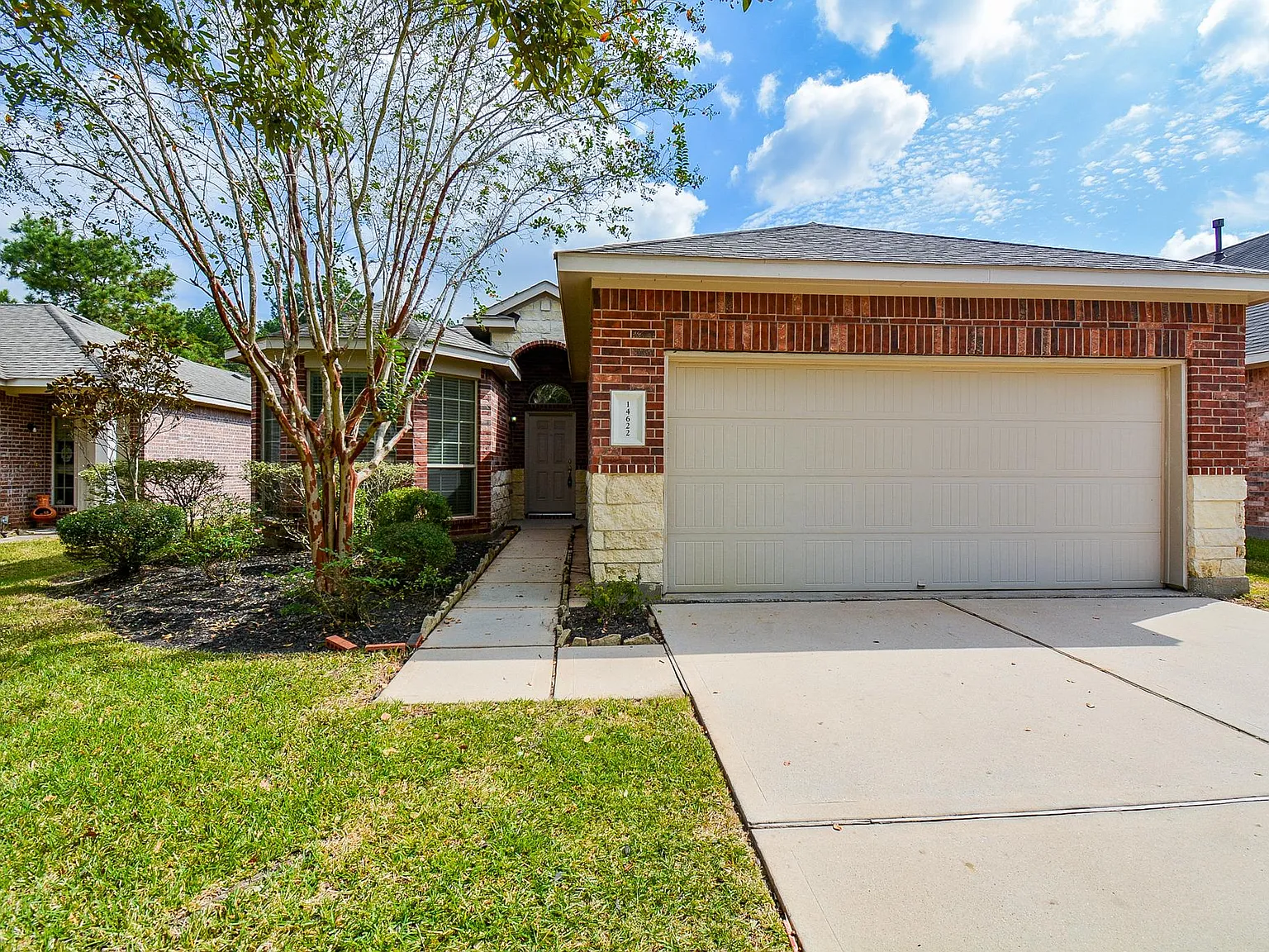 3 bed, 1610 sqft, $1,900 — Photo 3