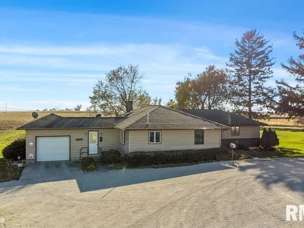 2055 350th Ave, Goose Lake, IA 52750