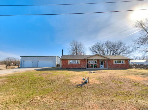 5735 N Blue Lake Dr, Norman, OK 73069