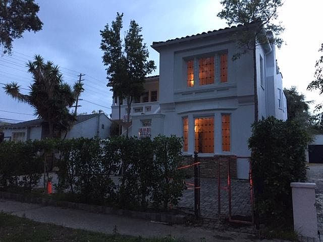 1st image of 1135 S La Peer Dr