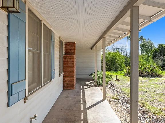 5th image of 1890 Calmin Dr