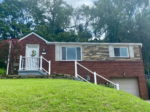89 W Bruceton Rd, Pittsburgh, PA 15236