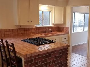 2112 Clifford St, Los Angeles, CA 90026