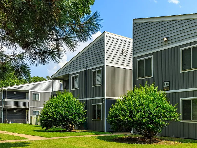 Woodscape Apartments — Photo 14