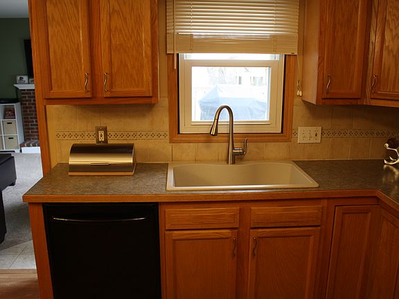 2nd image of 3849 Cottage Grove Ct