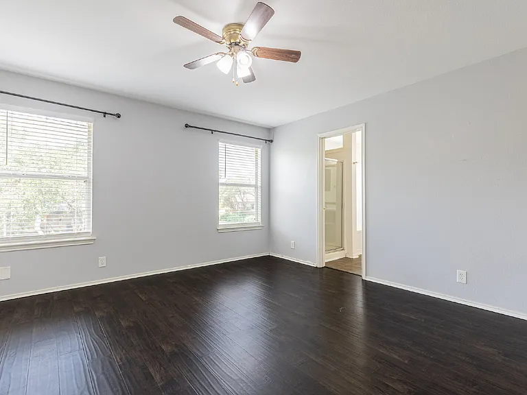 10703 Tiger Chase — Photo 28