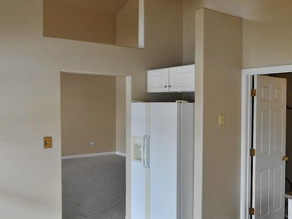 4th image of 9253 Norris Dr