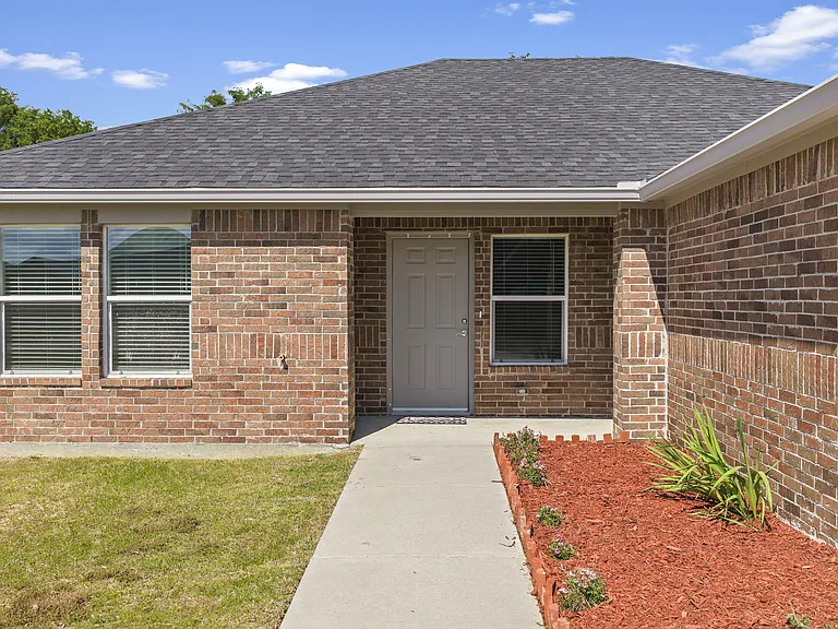 1022 Indian Plains Rd — Photo 3