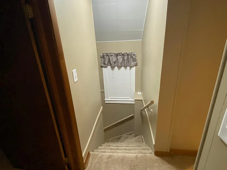 310 W Edgington St — Photo 11