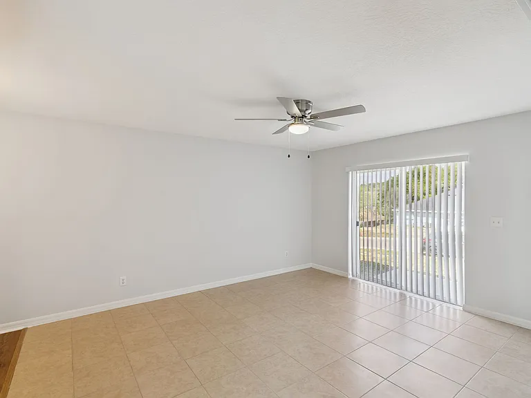 106 W Minneola St — Photo 10