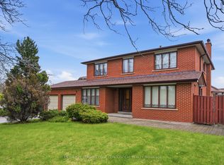 1 Whitley Castle Cres, Toronto, ON M1V 2P5