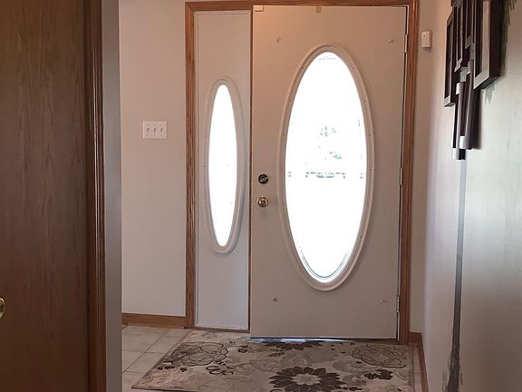 2nd image of 40 Beiriger Dr