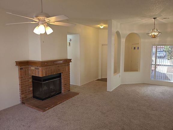 3rd image of 6128 E Cicero St