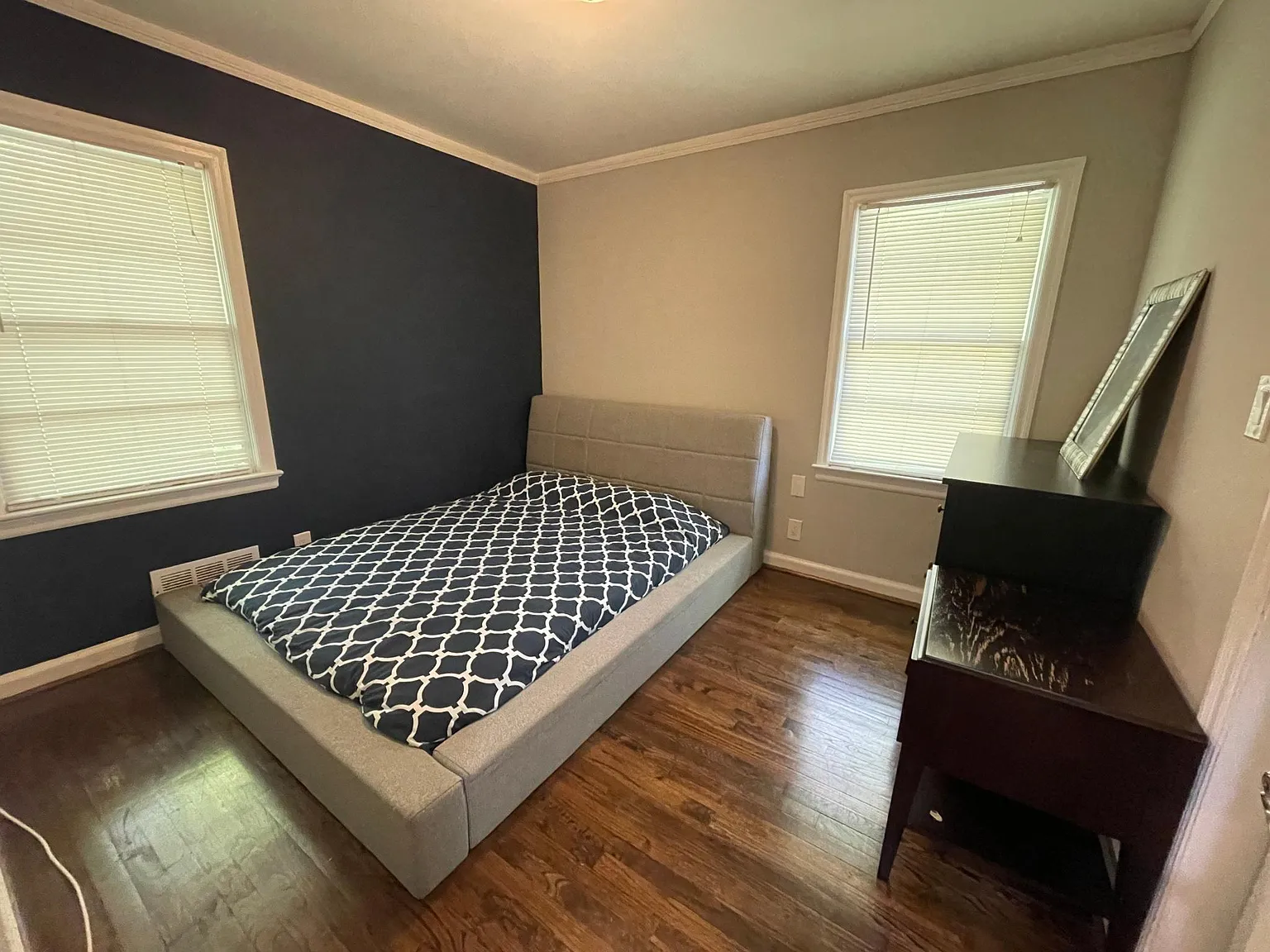 3 bed, 1450 sqft, $2,950 — Photo 4