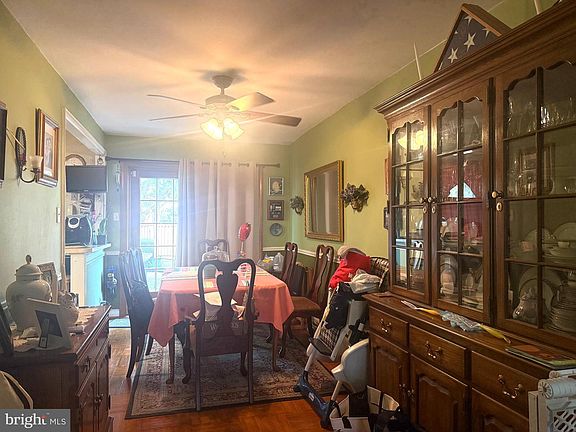 5th image of 4111 Magee Ave