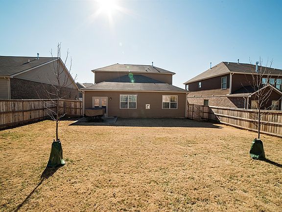 4th image of 5603 Glenalden Dr