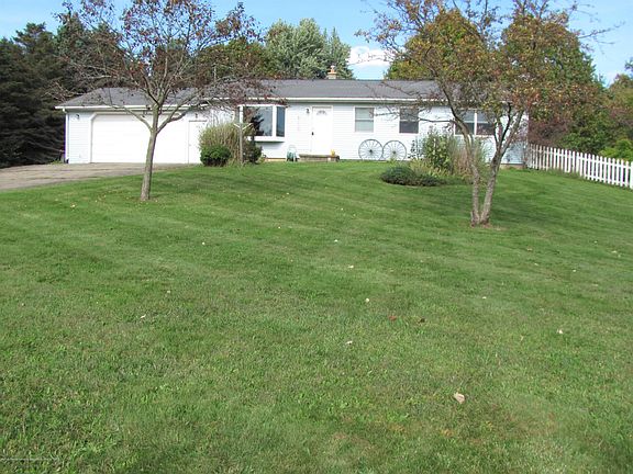 4th image of 3643 E Vermontville Hwy