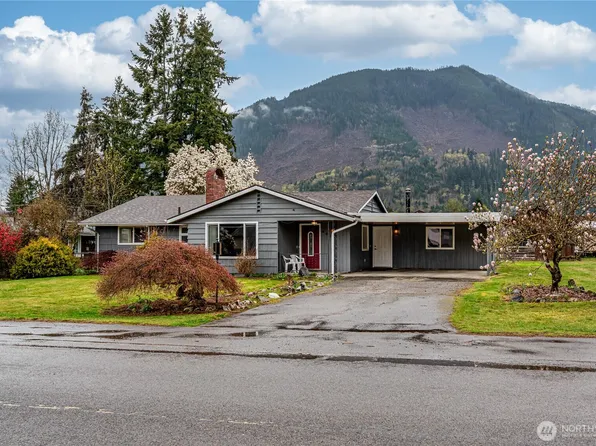 602 Commercial Avenue, Darrington, WA 98241