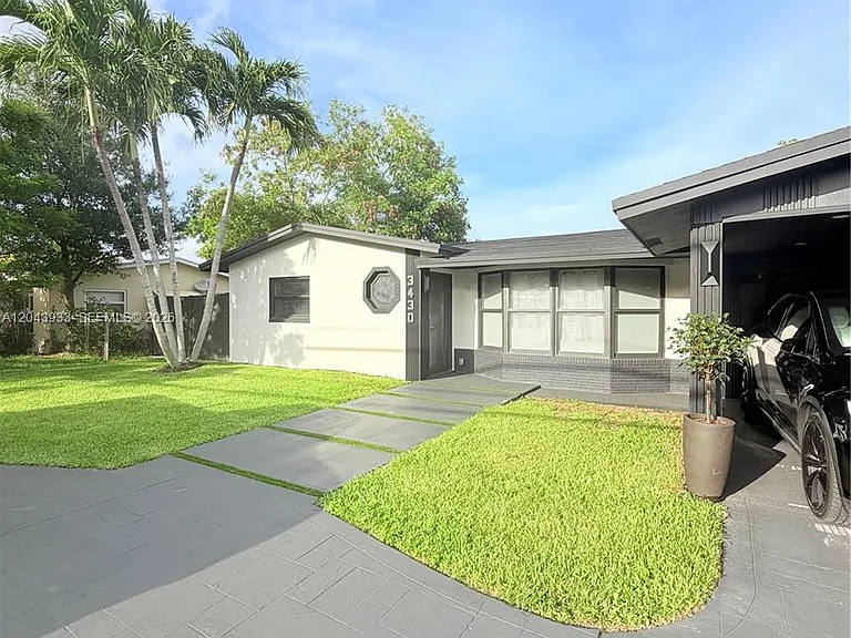 3430 NW 21st Ave — Photo 17