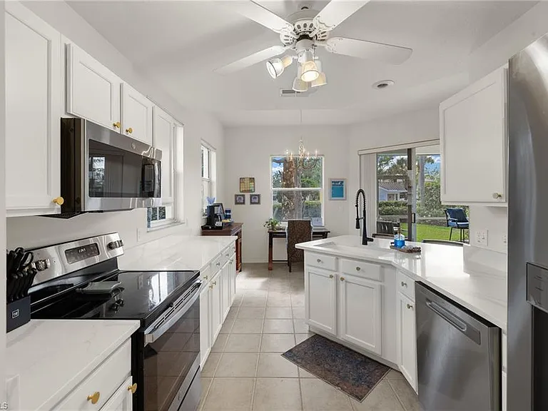 9050 Las Maderas Dr #101 — Photo 4